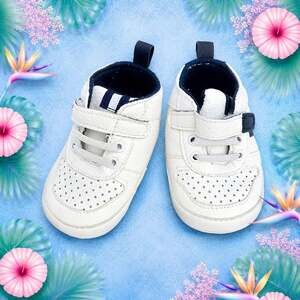 B0024 White Leather Baby Sneakers with Velcro Strap
